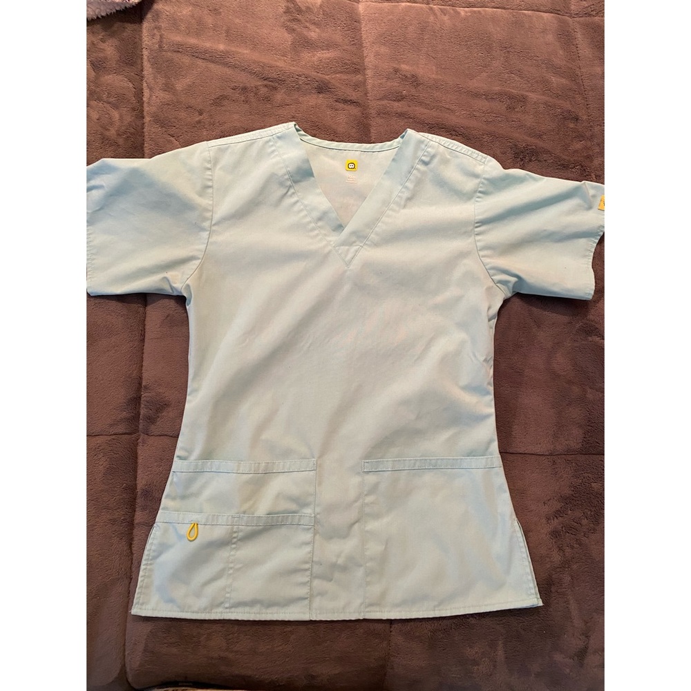 Wonder Wink Scrub Top